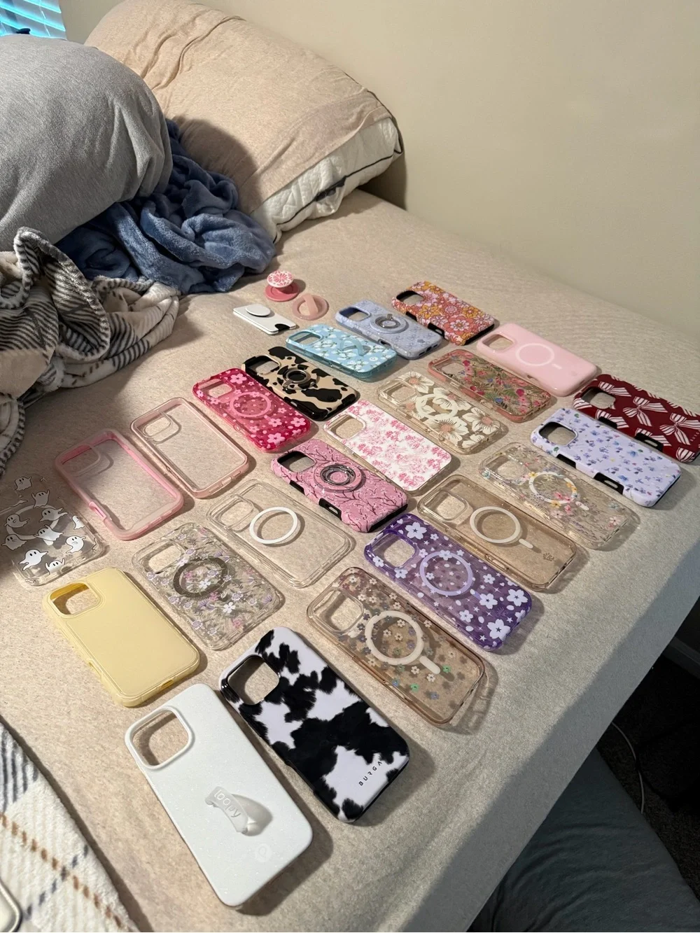 Assorted Iphone 16 pro max Cases